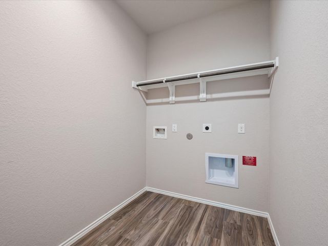 2231 Silver Dove Lane, Conroe, TX 77301