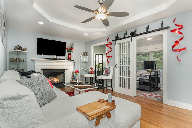 7526 Harrison Avenue, Forest Park, IL 60130