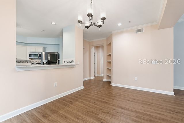 4 Indigo Run Dr Apt 722, Hilton Head Island, SC 29926