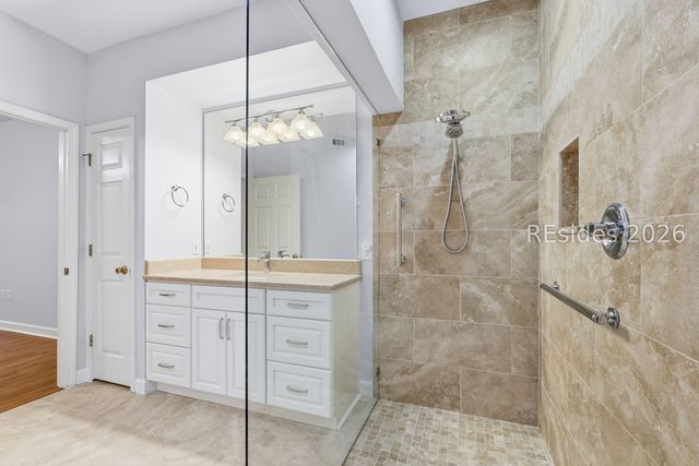 4 Indigo Run Dr Apt 722, Hilton Head Island, SC 29926