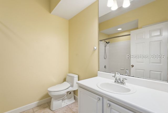 4 Indigo Run Dr Apt 722, Hilton Head Island, SC 29926