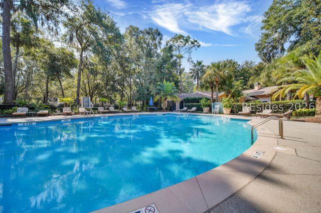4 Indigo Run Dr Apt 722, Hilton Head Island, SC 29926