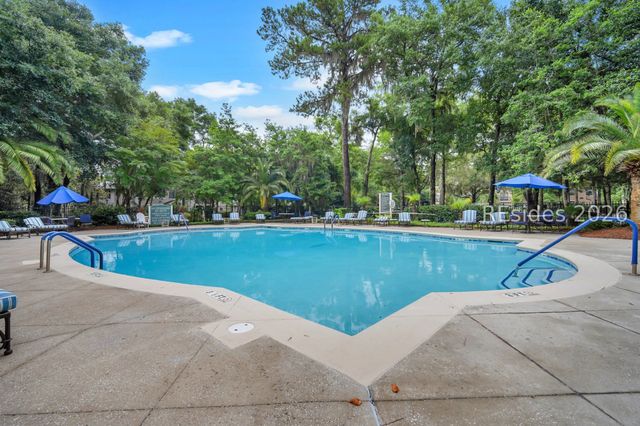 4 Indigo Run Dr Apt 722, Hilton Head Island, SC 29926