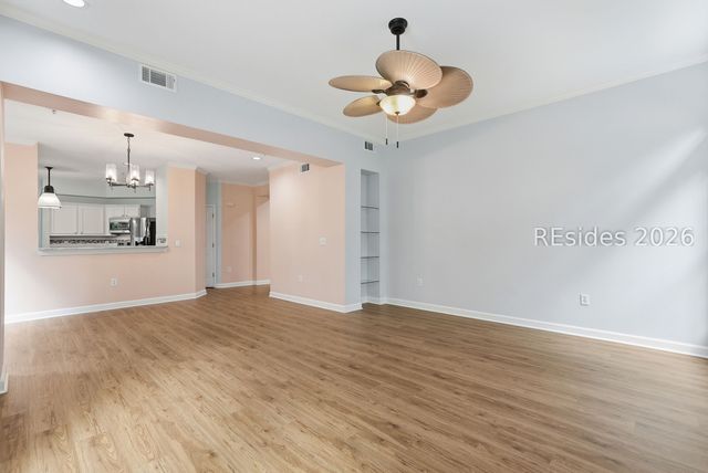 4 Indigo Run Dr Apt 722, Hilton Head Island, SC 29926