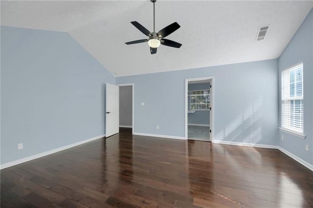 957 Keldron Court, Lawrenceville, GA 30045