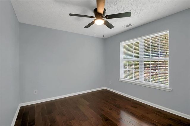 957 Keldron Court, Lawrenceville, GA 30045