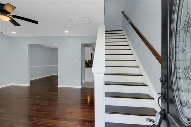 957 Keldron Court, Lawrenceville, GA 30045