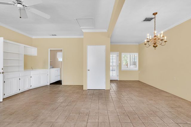 1502 Paradise Lane, Los Banos, CA 93635