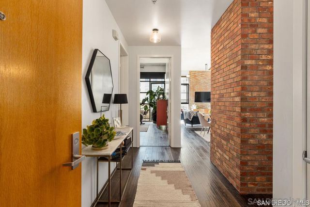 1050 Island AVE 415, San Diego, CA 92101