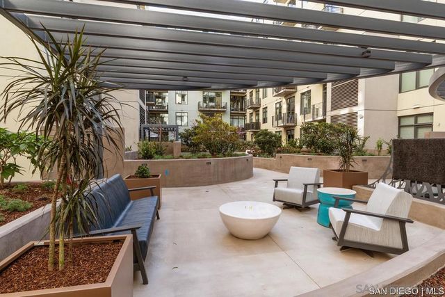 1050 Island AVE 415, San Diego, CA 92101