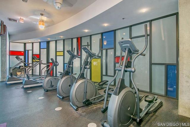1050 Island AVE 415, San Diego, CA 92101