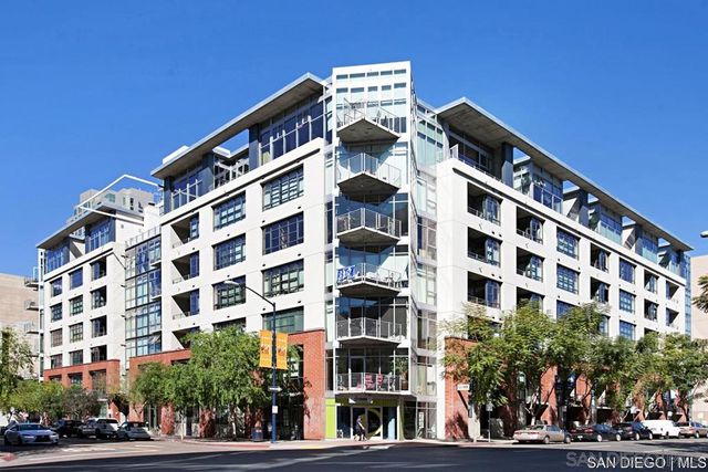 1050 Island AVE 415, San Diego, CA 92101