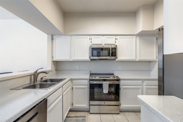 2835 Keller Springs Road 603, Carrollton, TX 75006