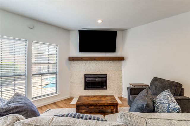 2835 Keller Springs Road 603, Carrollton, TX 75006