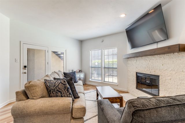 2835 Keller Springs Road 603, Carrollton, TX 75006