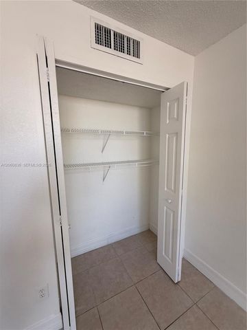 4174 NW 79th Avenue 1C, Doral, FL 33166