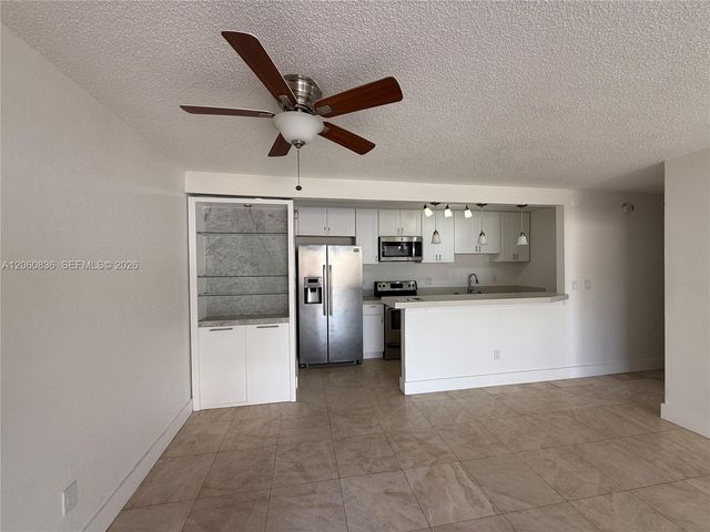 4174 NW 79th Avenue 1C, Doral, FL 33166