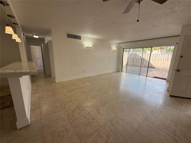 4174 NW 79th Avenue 1C, Doral, FL 33166