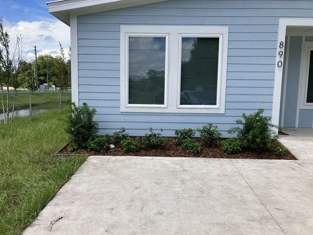 97 Mcdonald Ave, St Augustine, FL 32084