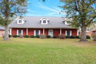 4113 Country Dr, Bourg, LA 70343