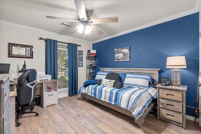 4238 Chisholm Trail, Santa Fe, TX 77510