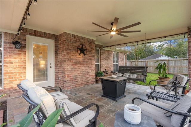 4238 Chisholm Trail, Santa Fe, TX 77510