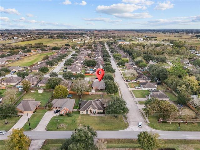 4238 Chisholm Trail, Santa Fe, TX 77510