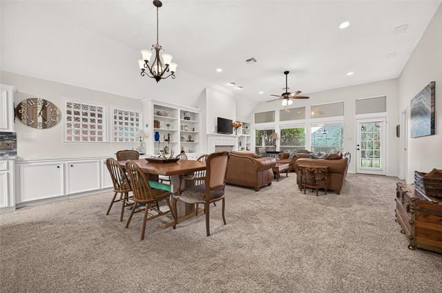 165 April Cove, Montgomery, TX 77356