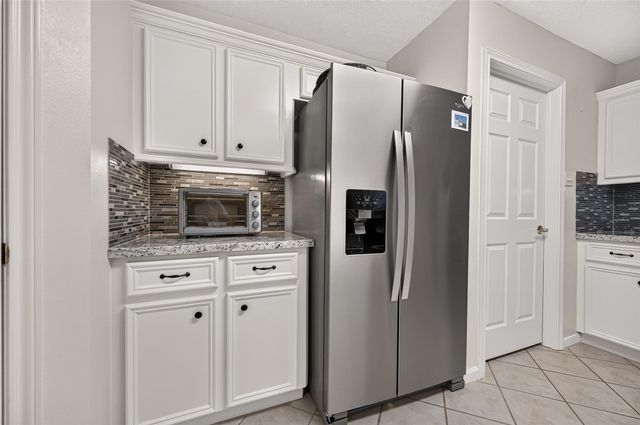 165 April Cove, Montgomery, TX 77356