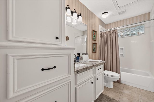 165 April Cove, Montgomery, TX 77356