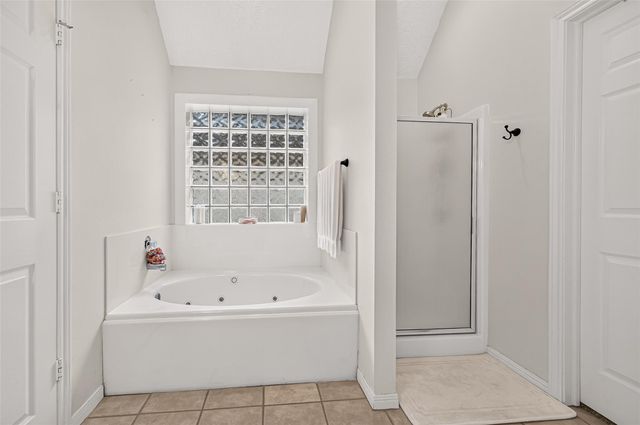 165 April Cove, Montgomery, TX 77356