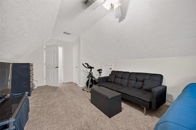 165 April Cove, Montgomery, TX 77356