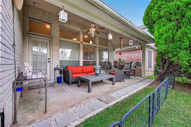 165 April Cove, Montgomery, TX 77356