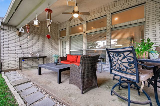 165 April Cove, Montgomery, TX 77356