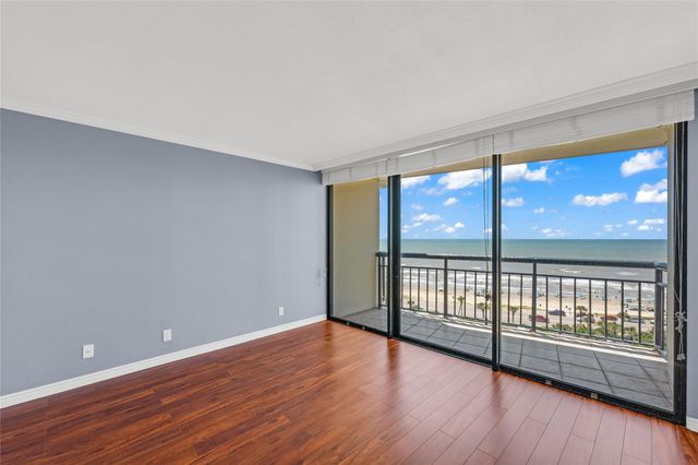 5220 Seawall Boulevard 1034, Galveston, TX 77551