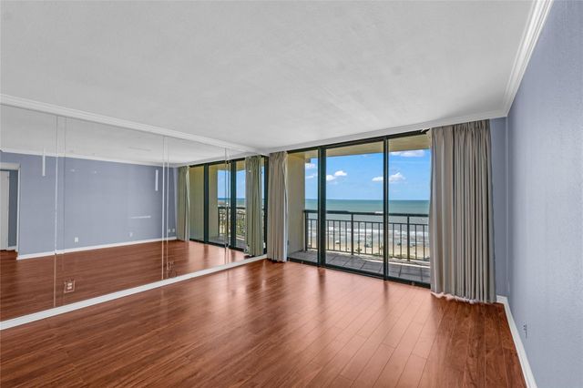 5220 Seawall Boulevard 1034, Galveston, TX 77551