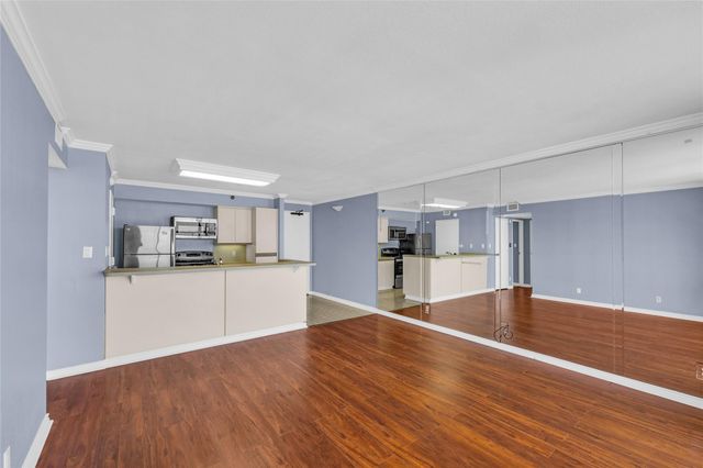 5220 Seawall Boulevard 1034, Galveston, TX 77551