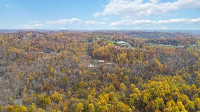 945 3447 Highway, Mckee, KY 40447