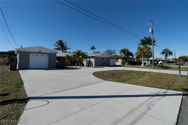 4916 Viceroy ST B, Cape Coral, FL 33904