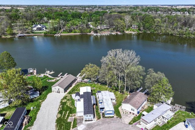37 Blue Water Drive, Cicero, IN 46034