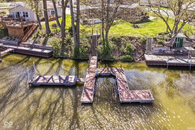 37 Blue Water Drive, Cicero, IN 46034