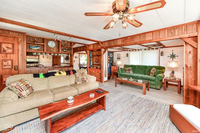 37 Blue Water Drive, Cicero, IN 46034