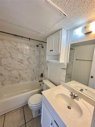 4322 Gillis ST 106, Austin, TX 78745