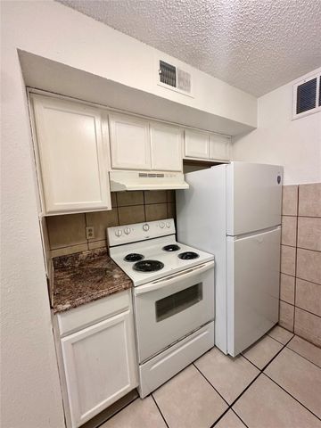 4322 Gillis ST 106, Austin, TX 78745
