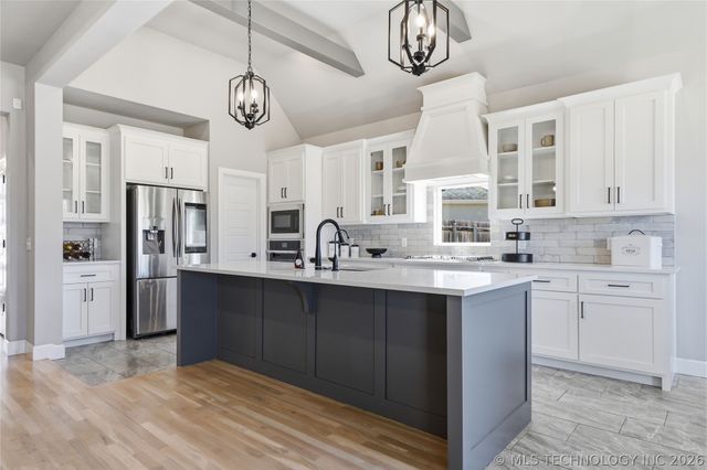 320 W 130th Place S, Jenks, OK 74037