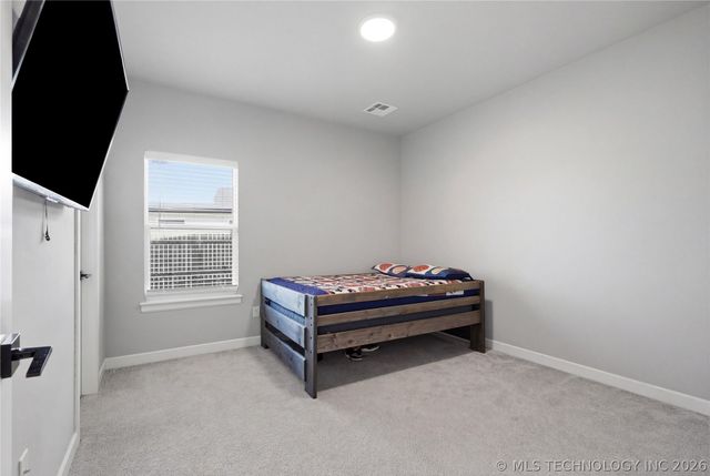 320 W 130th Place S, Jenks, OK 74037