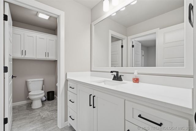 320 W 130th Place S, Jenks, OK 74037