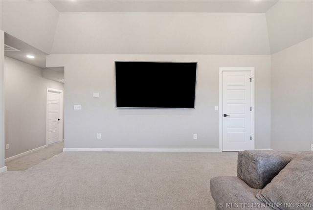 320 W 130th Place S, Jenks, OK 74037