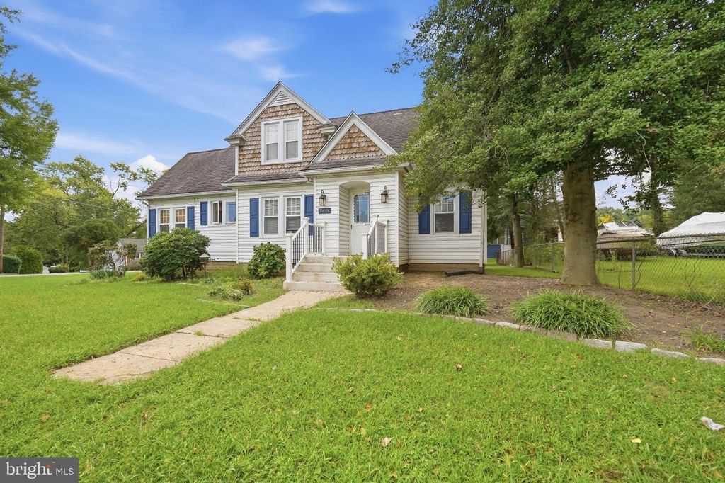 3414 NAAMANS CREEK RD, Upper Chichester, PA 19061 — exterior
