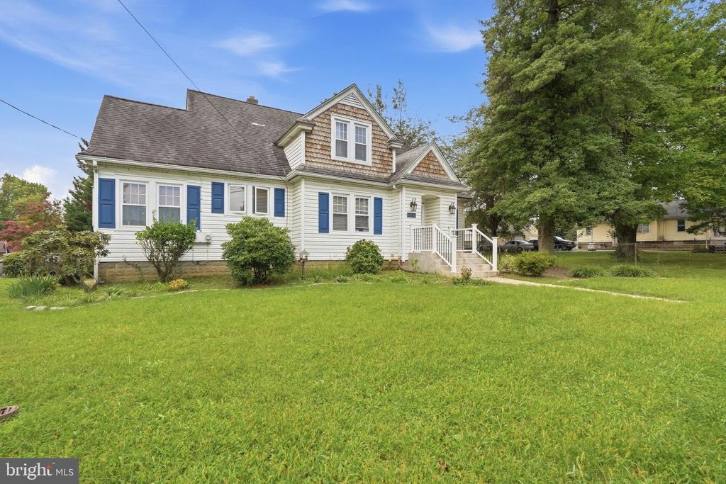 3414 NAAMANS CREEK RD, Upper Chichester, PA 19061 — photo 2